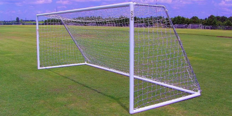 soccer net field dimensions